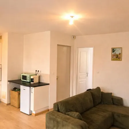 Centre Proche Vieille Et Remparts-appartement 50m2 * בולון-סור-מאר